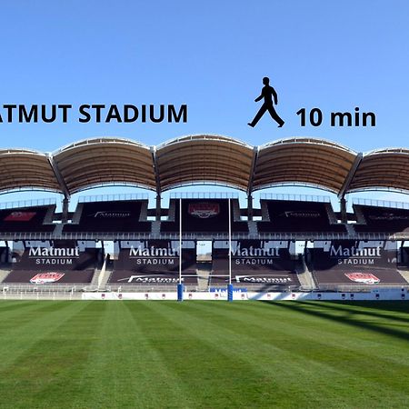 Lionne-Stade Du Lou Lyon Dış mekan fotoğraf